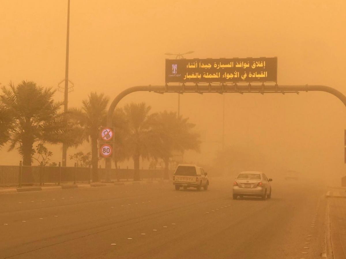 تفاصيل حركة الغبار في السعودية 2022