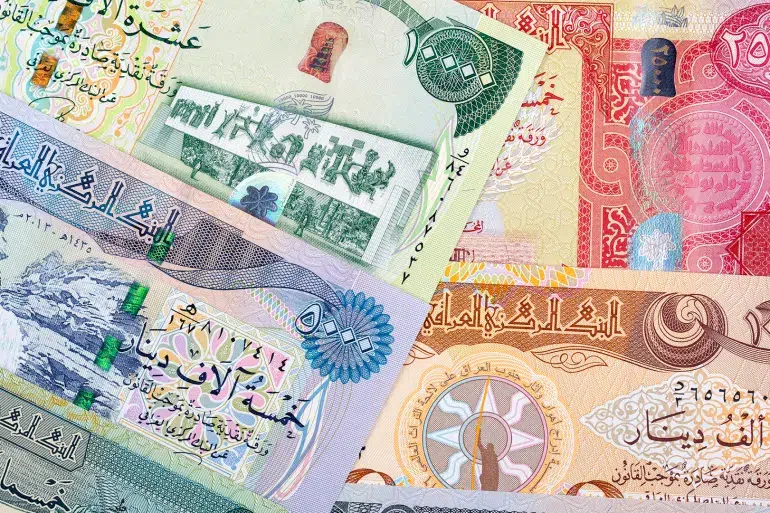 سعر صرف دينار عراقي مقابل الدولار في بغداد وأربيل.webp